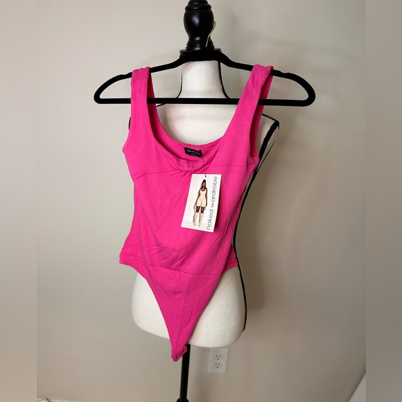NAKED WARDROBE Color Raspberry SCULPT TANK SCOOP BODYSUIT NWT Various Sizes - Picture 4 of 11